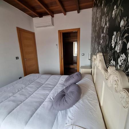 Apartamentos Turisticos Betanzos Luaran gambar