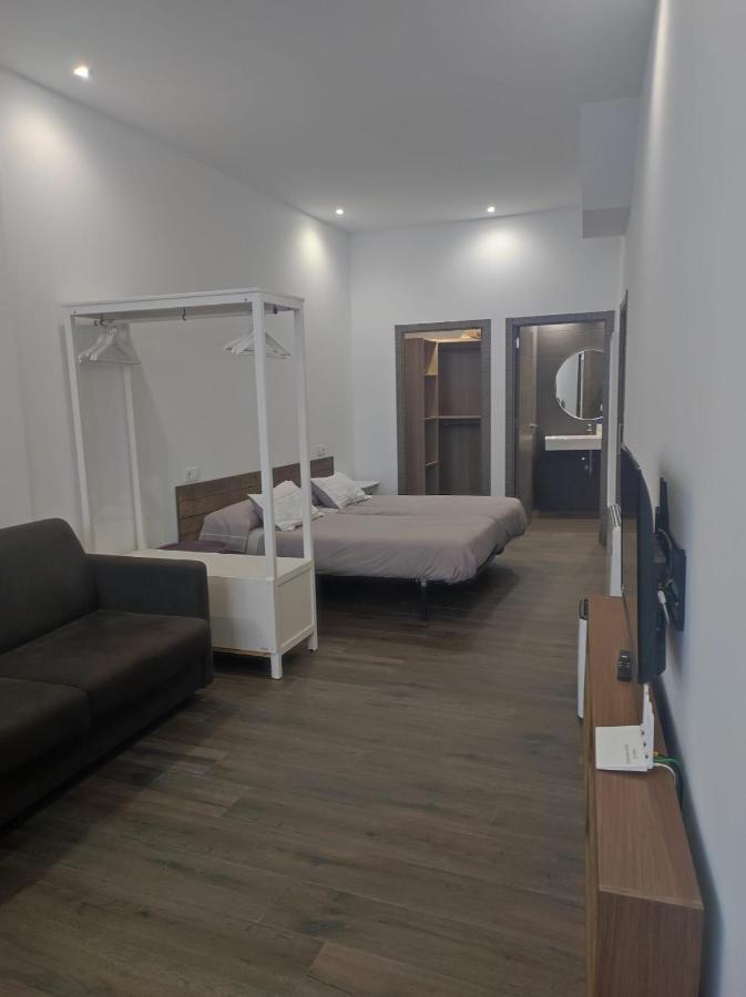 Apartamentos Turisticos Betanzos Luaran gambar